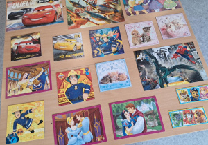 Zdjęcie prezentujące ułożone puzzle